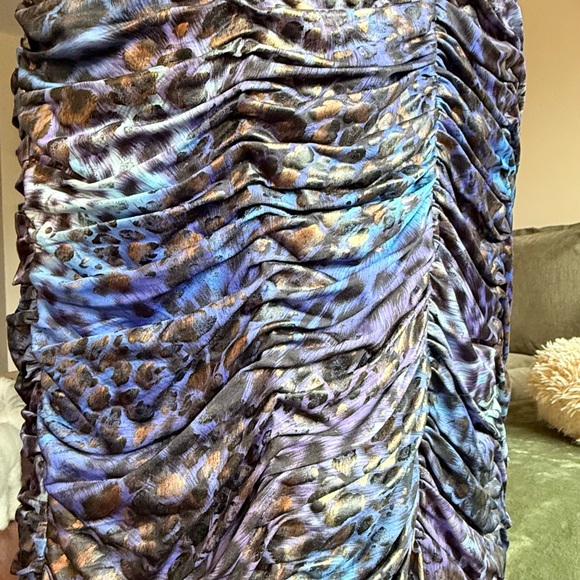 🦚 PARTY PEACOCK ENERGY 🦚 Caché Ruched Feather Cocktail Dress – Size 6 - Picture 3 of 5